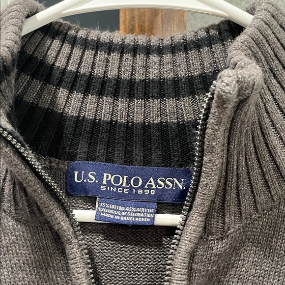 U.S. Polo Assn. Men's Gray Zip-Up Sweater - Picture 2 of 6